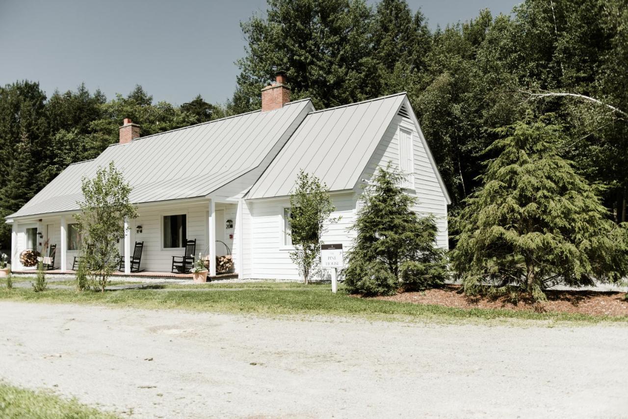 Edson Hill - A Distinctive Country Inn Стоу Екстериор снимка